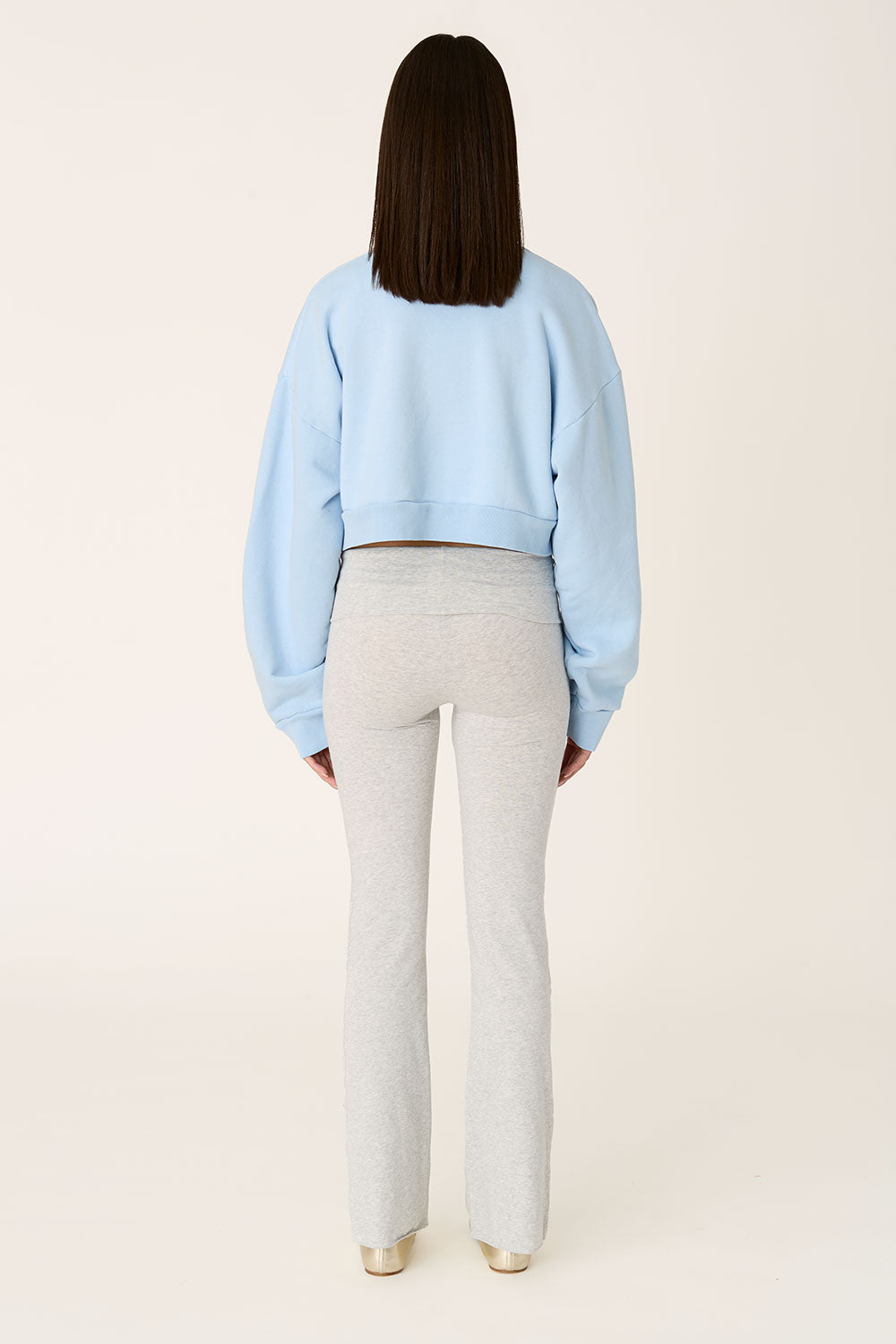 James Crewneck Retro