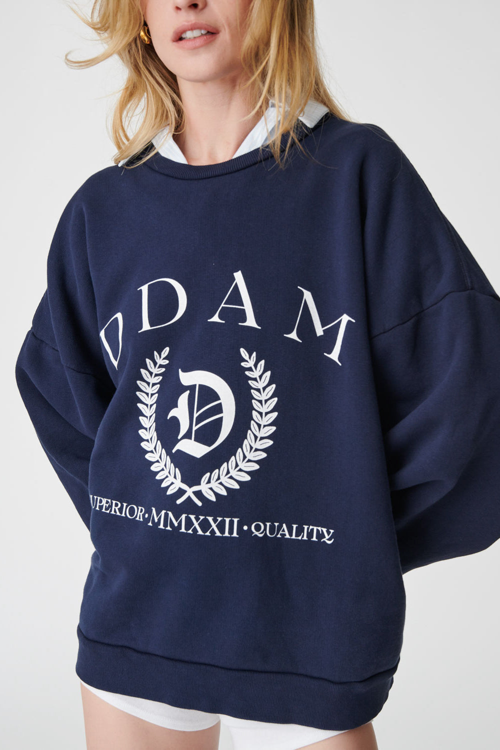 Riley Crewneck DDAM Crest