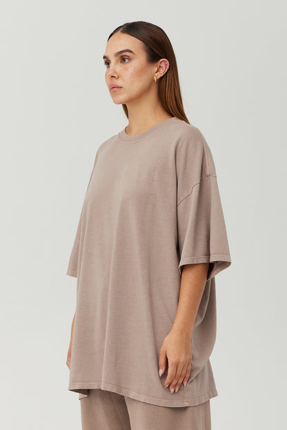 Dylan Tee