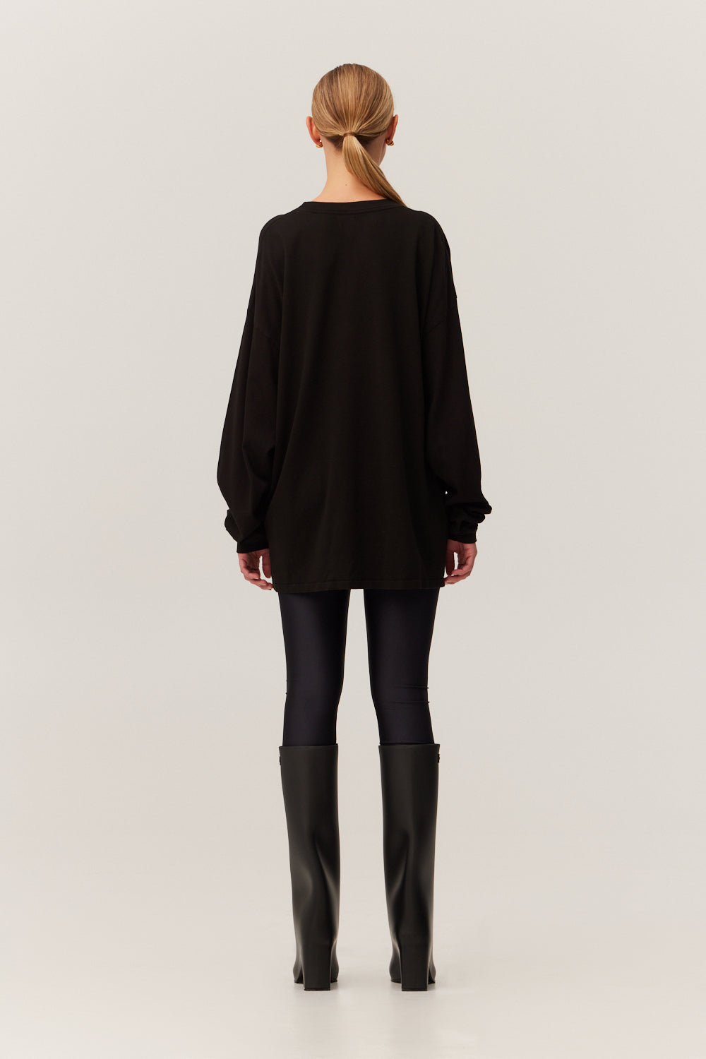 Tate Tee