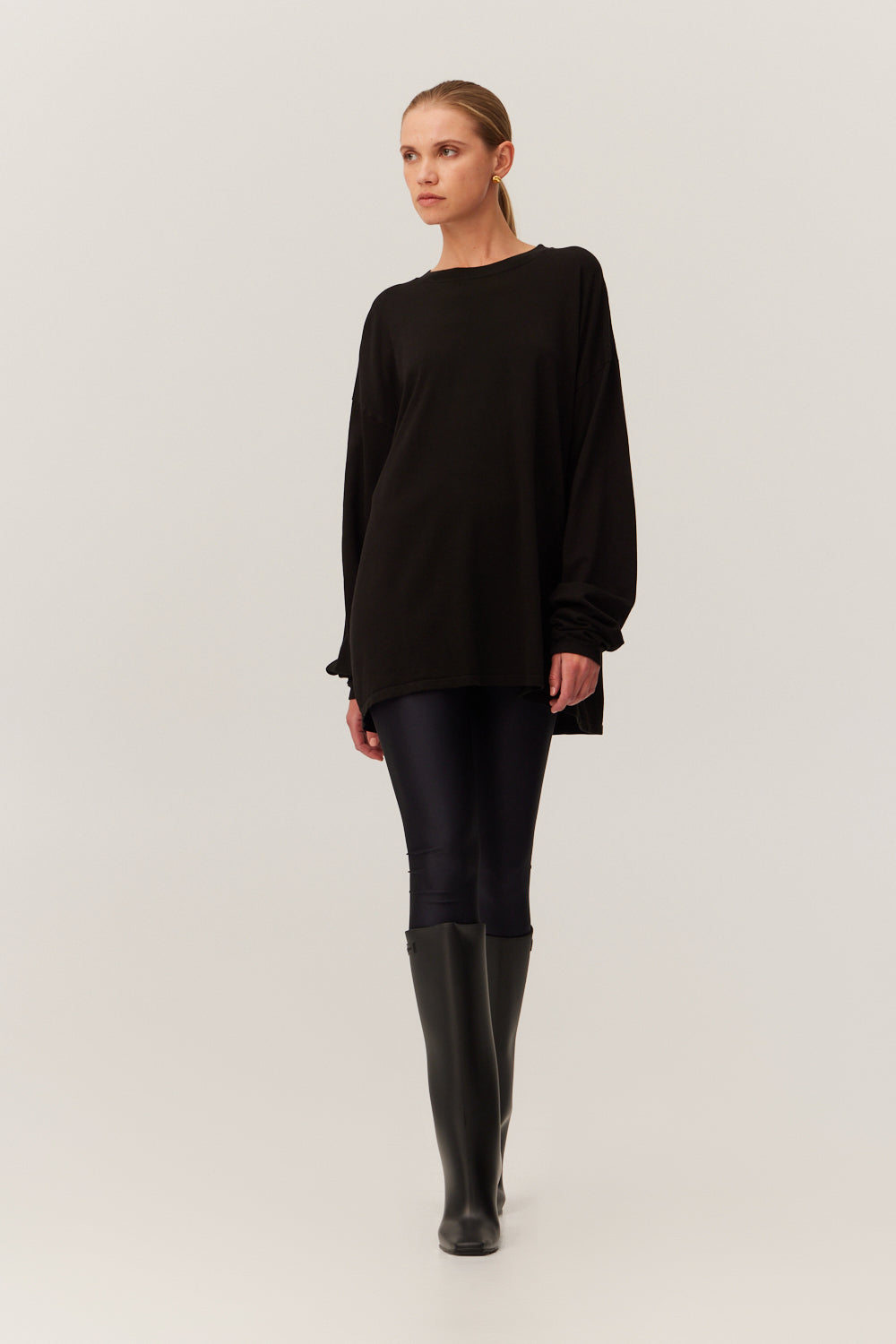 Tate Tee