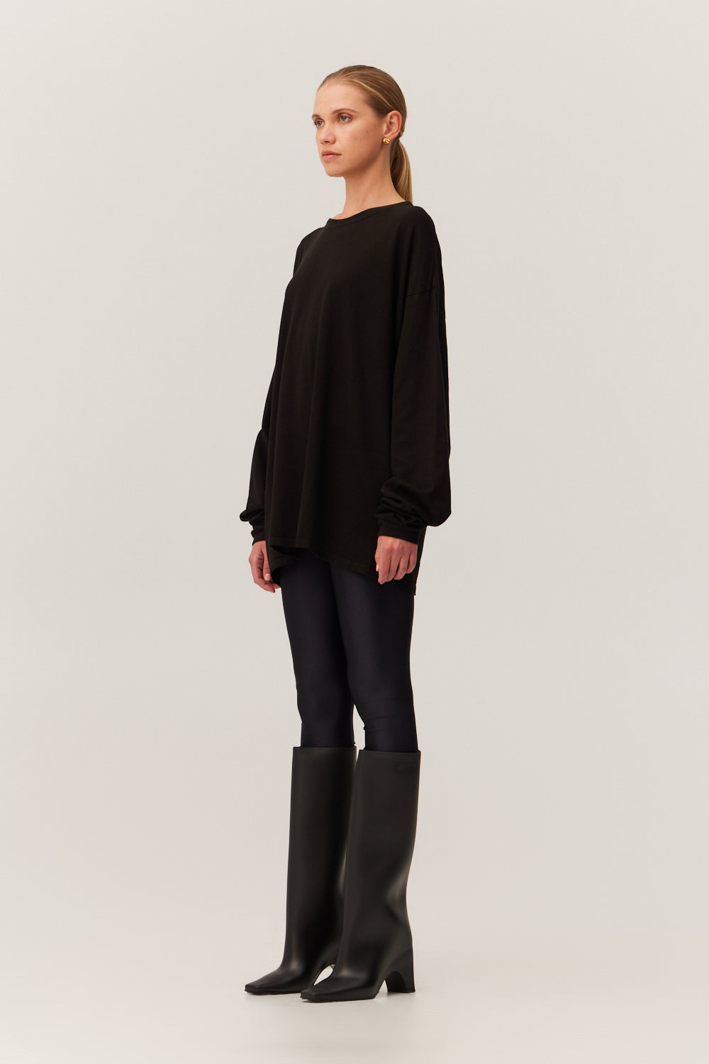 Tate Tee