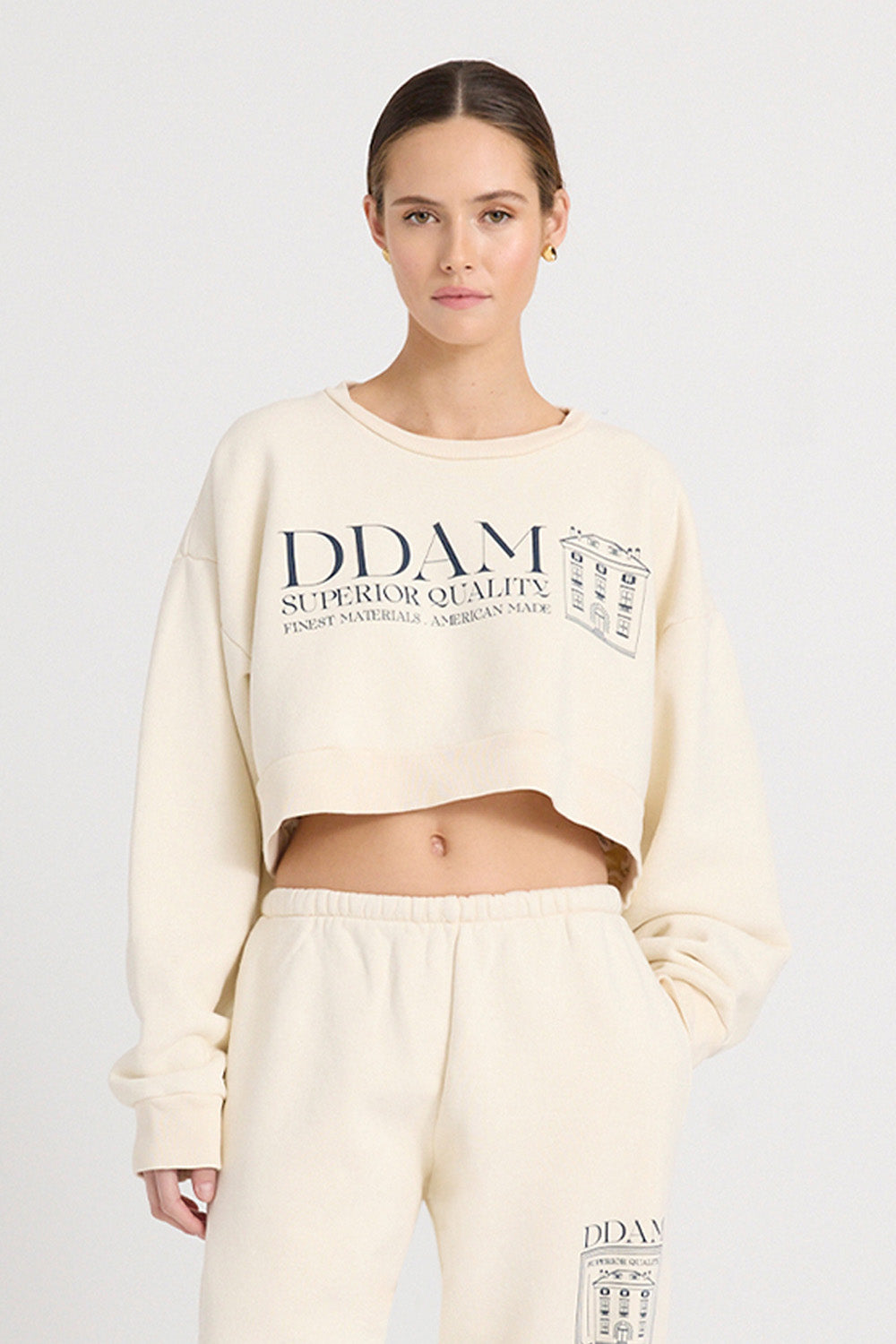 James Crewneck Villa