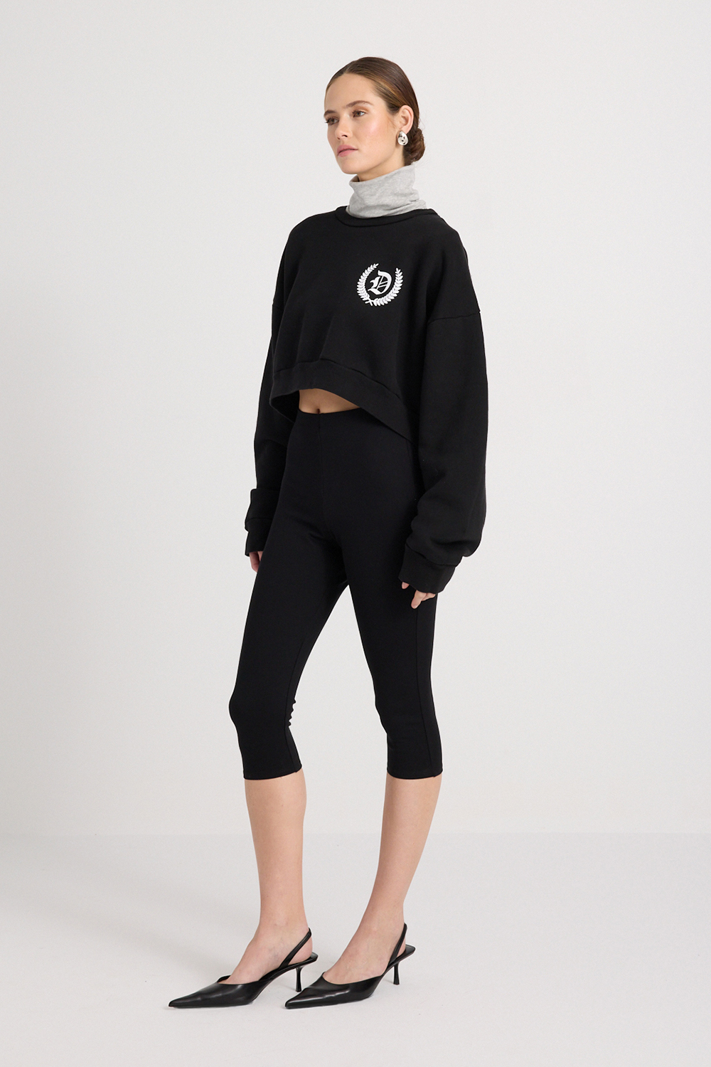 James Crewneck DDAM Crest